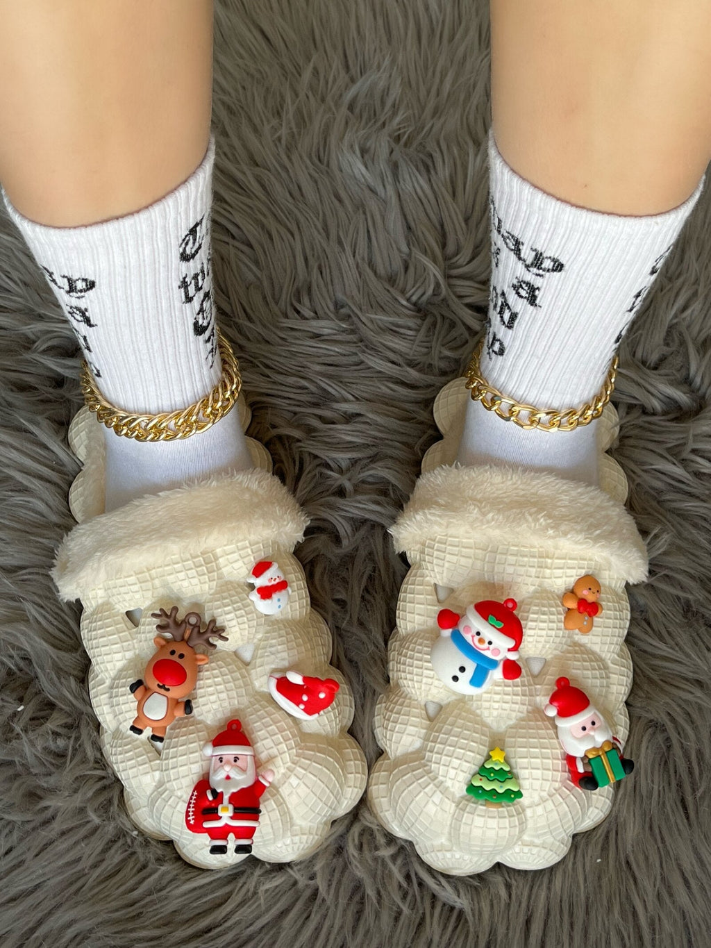 Funny DIY Bubble Slippers Furry House Slides for Christmas