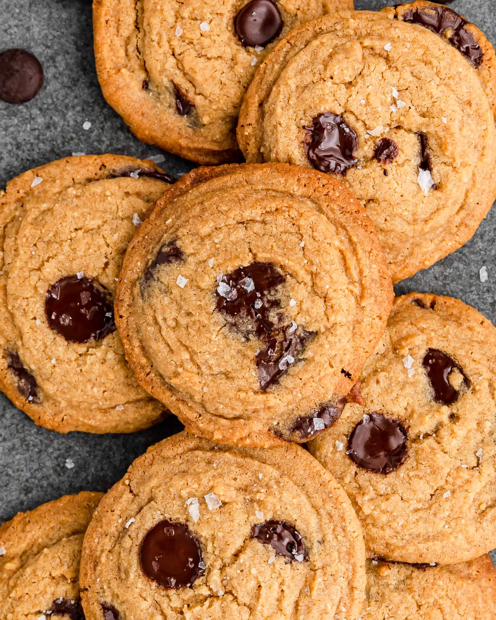 Santa’s Favorite Old-World German Chocolate Chip Cookie Recipe 🍪✨